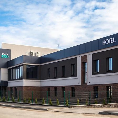 Hotel Dozari Korosztisiv Kültér fotó