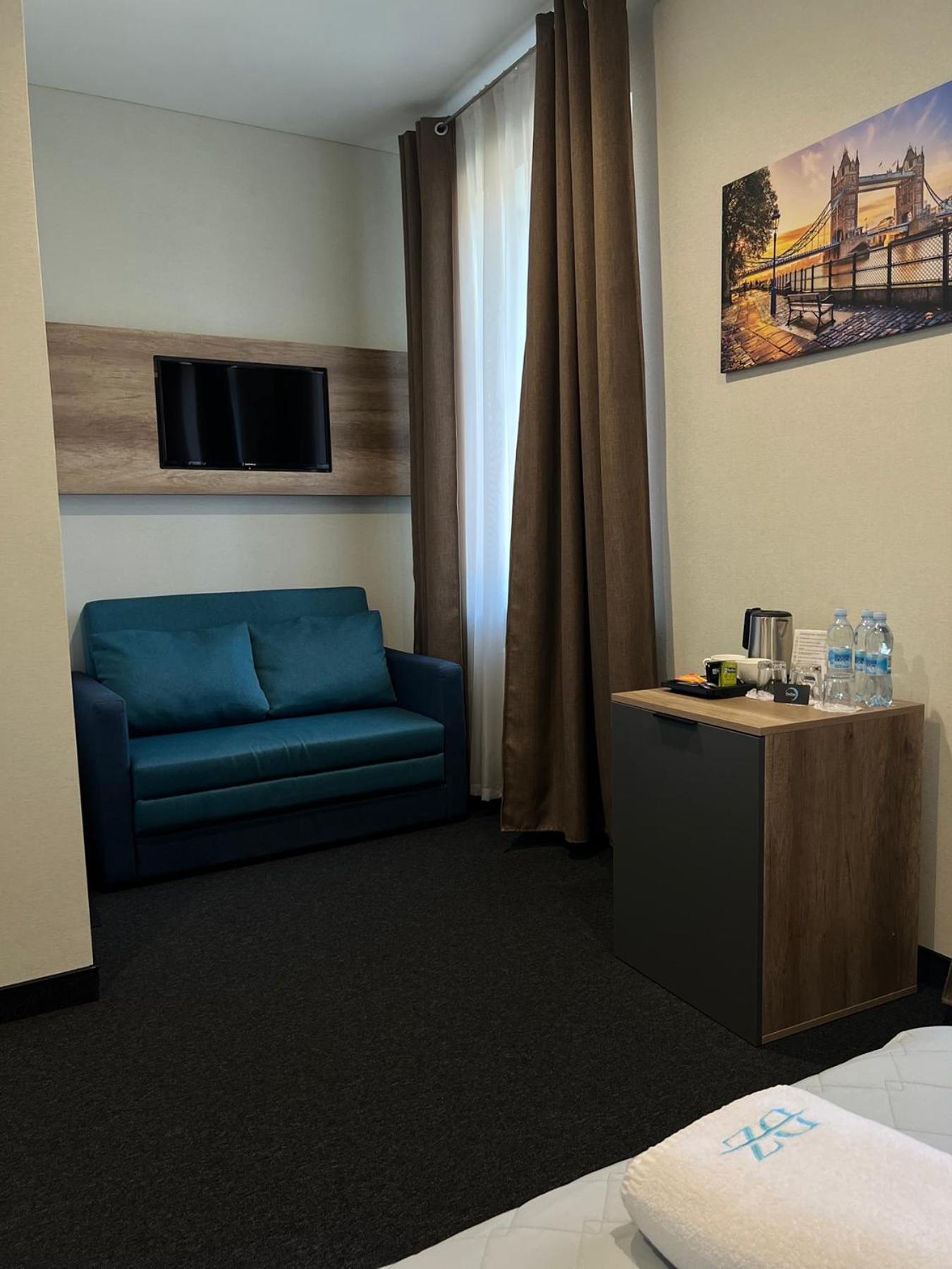 Hotel Dozari Korosztisiv Kültér fotó