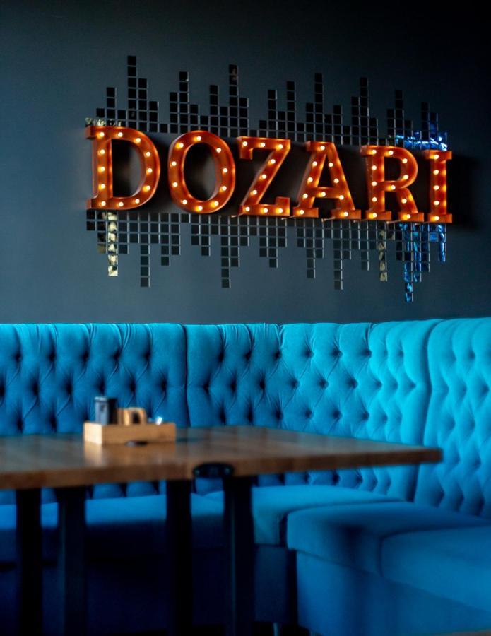 Hotel Dozari Korosztisiv Kültér fotó