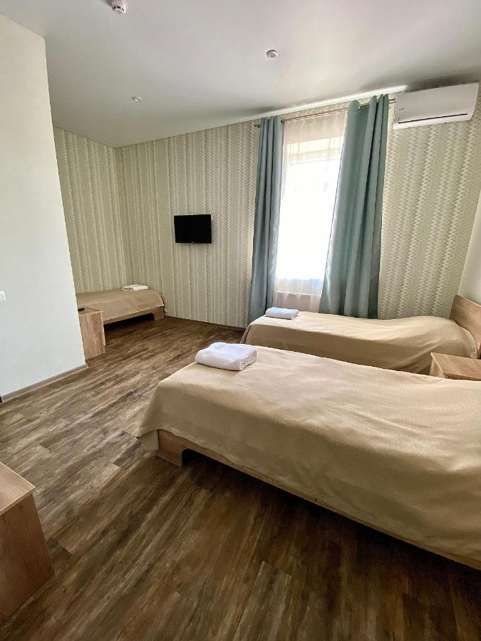 Hotel Dozari Korosztisiv Kültér fotó